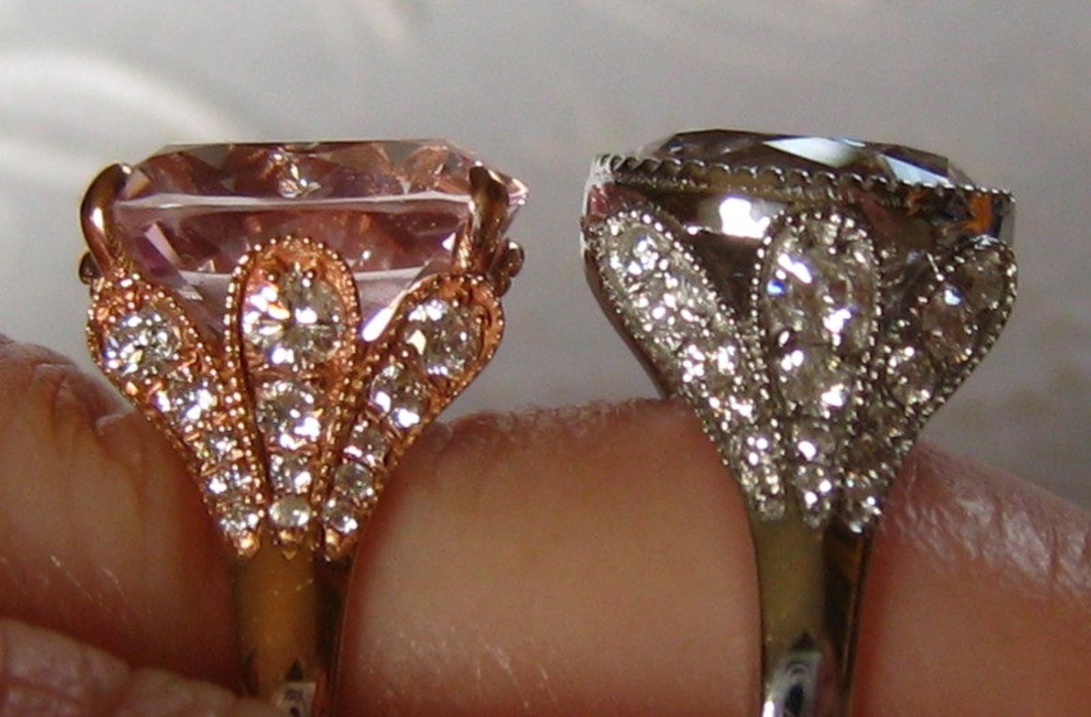 Iris Ring main image 1