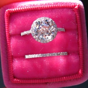 White Topaz Wedding Set, White Gold Diamond Halo Engagement Ring and Wedding Band, Diamond Engagement Ring, Bridal Set