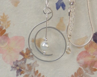 Silver Circle Pendant, Swarovski Pearl Pendant Necklace