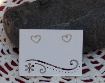 Dainty Silver Wire Heart Stud Earring, Wire Heart Post Earring, Sterling Silver Heart Post Earrings