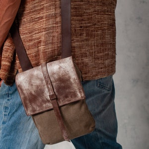 Petit Sac à Bandoulière en Cuir Marron