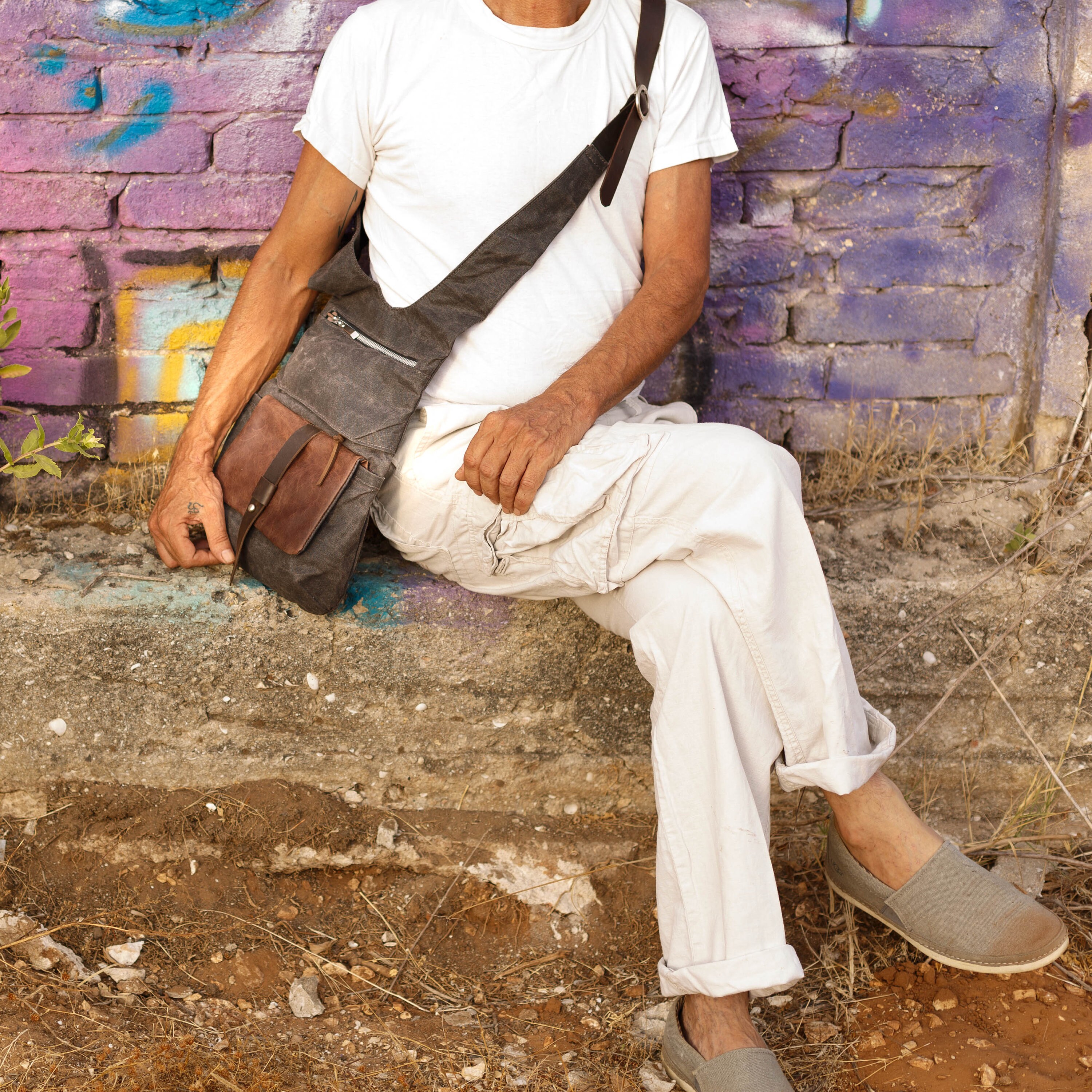 sling bag for bikers