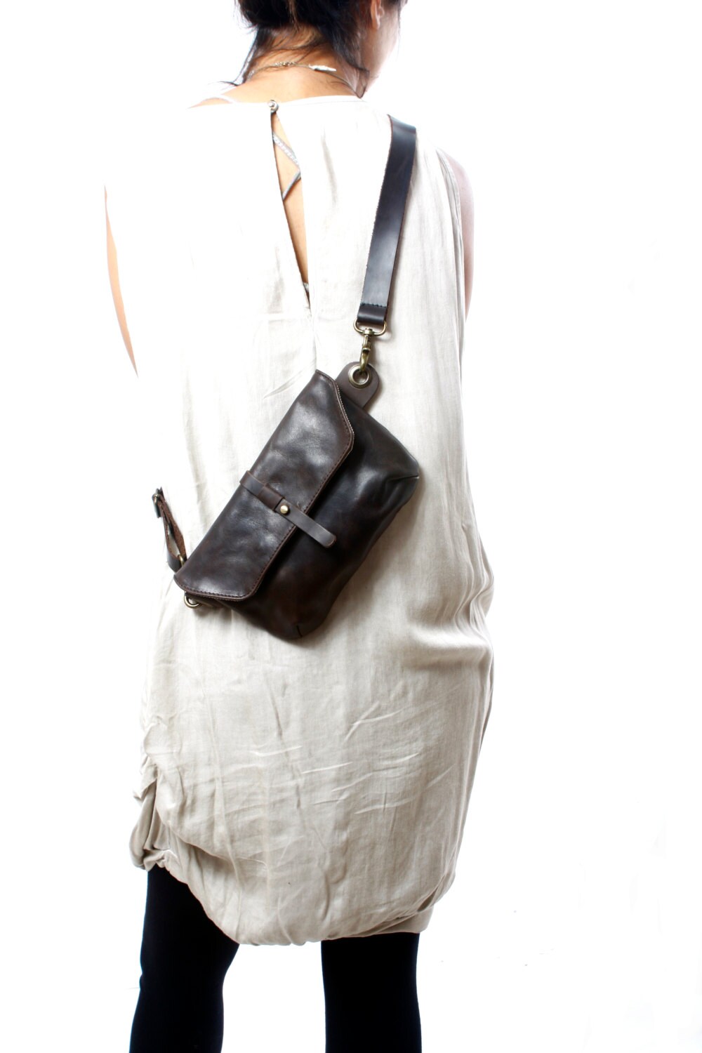 Ruth Kraus Waxed Canvas and Leather Crossbody display picture 2