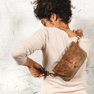 Brauner Veganer Fanny Pack