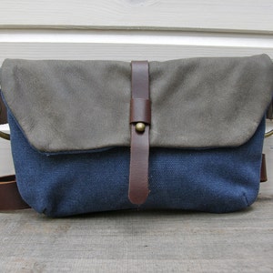 Blue Hip Bag - Fanny Pack - Traveler Bag - Utility Hip Belt - Hip Pouch