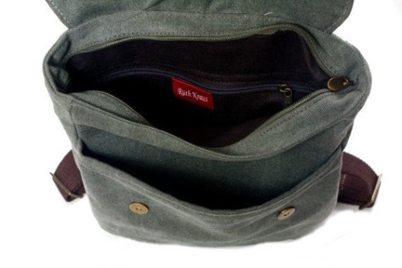 Vegan Urban Laptop Backpack 16” | BYMANYC ® New York Skyline Flow