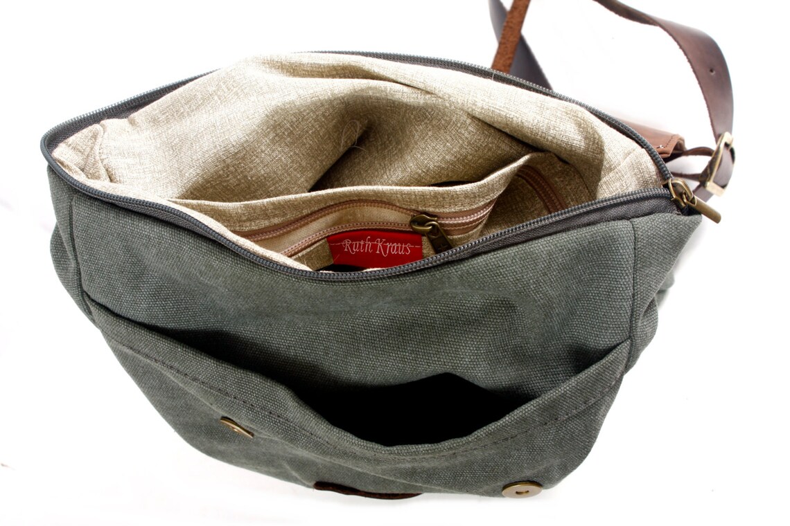 SOMERSET BACKPACK - ARMY GREEN