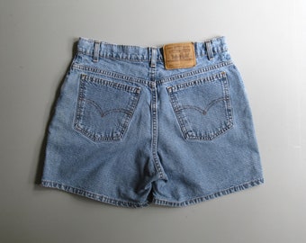 high waisted shorts levis