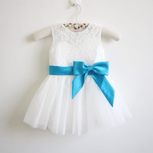 Ivory Flower Girl Dress, Lace Flower Girl Dress, Baby Flower Girl Dress, Tulle Flower Girl Dress, Wedding Dress, Blue Ribbon/Bows Sleeveless