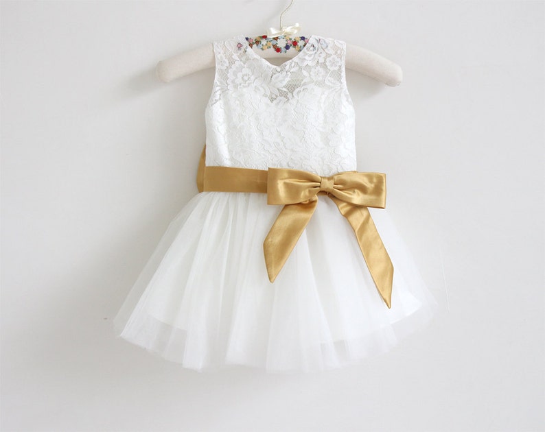 lace and tulle flower girl dress