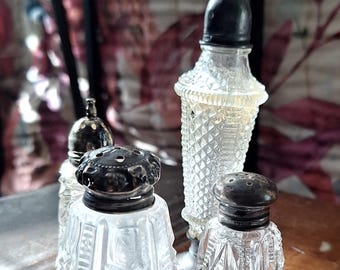 Salt-Pepper Shakers- Glitter Shakers- Romantic Dining