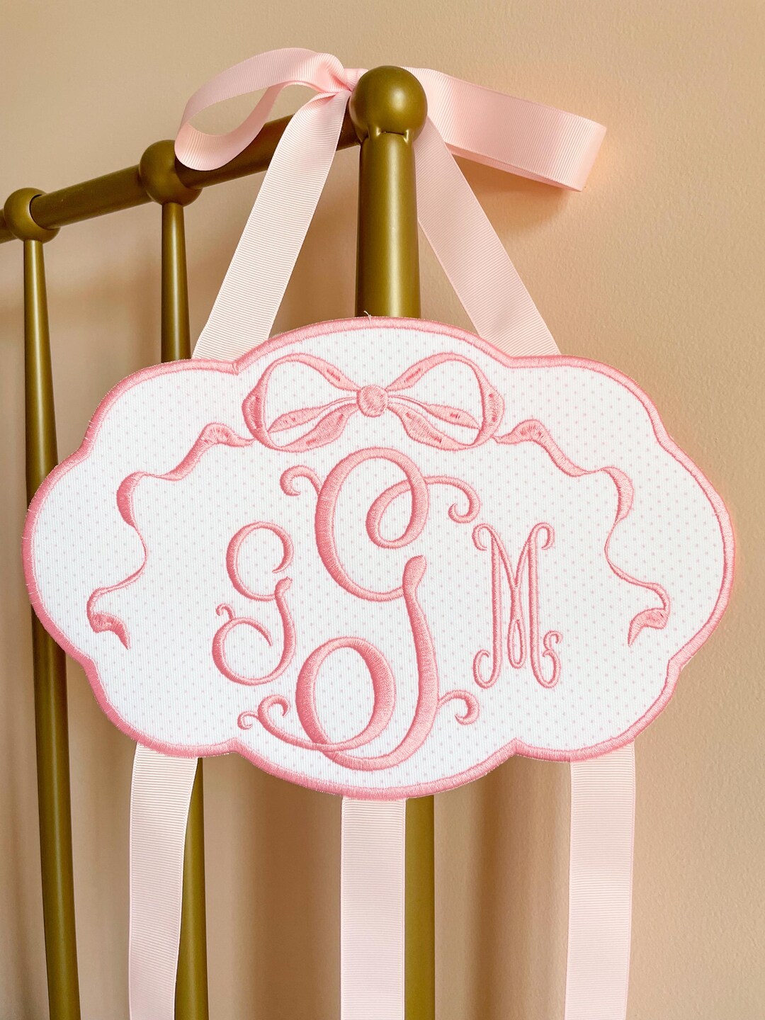 Monogrammed Bow Holder for Girls - Etsy