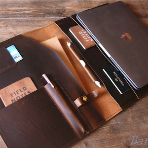 Leather MacBook Pro Case: Custom Laptop Sleeve