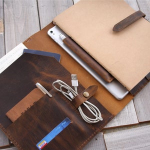 Personalized Leather MacBook Sleeve: Laptop Case for MacBook Air/Pro