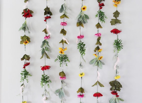 Flower outlet garland wedding