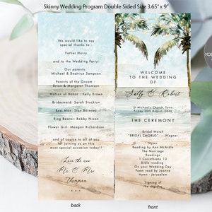 Op de afbeelding: Een dubbelzijdige bruiloftprogramma-sjabloon met een aquarelstrandscène. De voorkant toont een welkomstbericht met de namen van het paar, "Sally & Robert", en de details van de ceremonie. De achterkant bevat een bedankbericht aan de bruiloftsgast en familie, samen met de namen van de bruiloftsgasten. Het programma is 3,65 inch bij 9 inch.