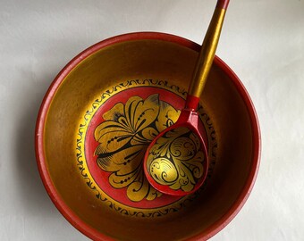 Vintage Russian Khokhloma Toleware Wooden Bowl and Spoon