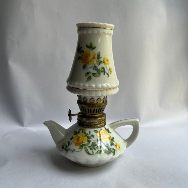 Vintage Yellow Rose Motif Porcelain Aladdin Style Miniature Kerosene Oil Lamp Japan