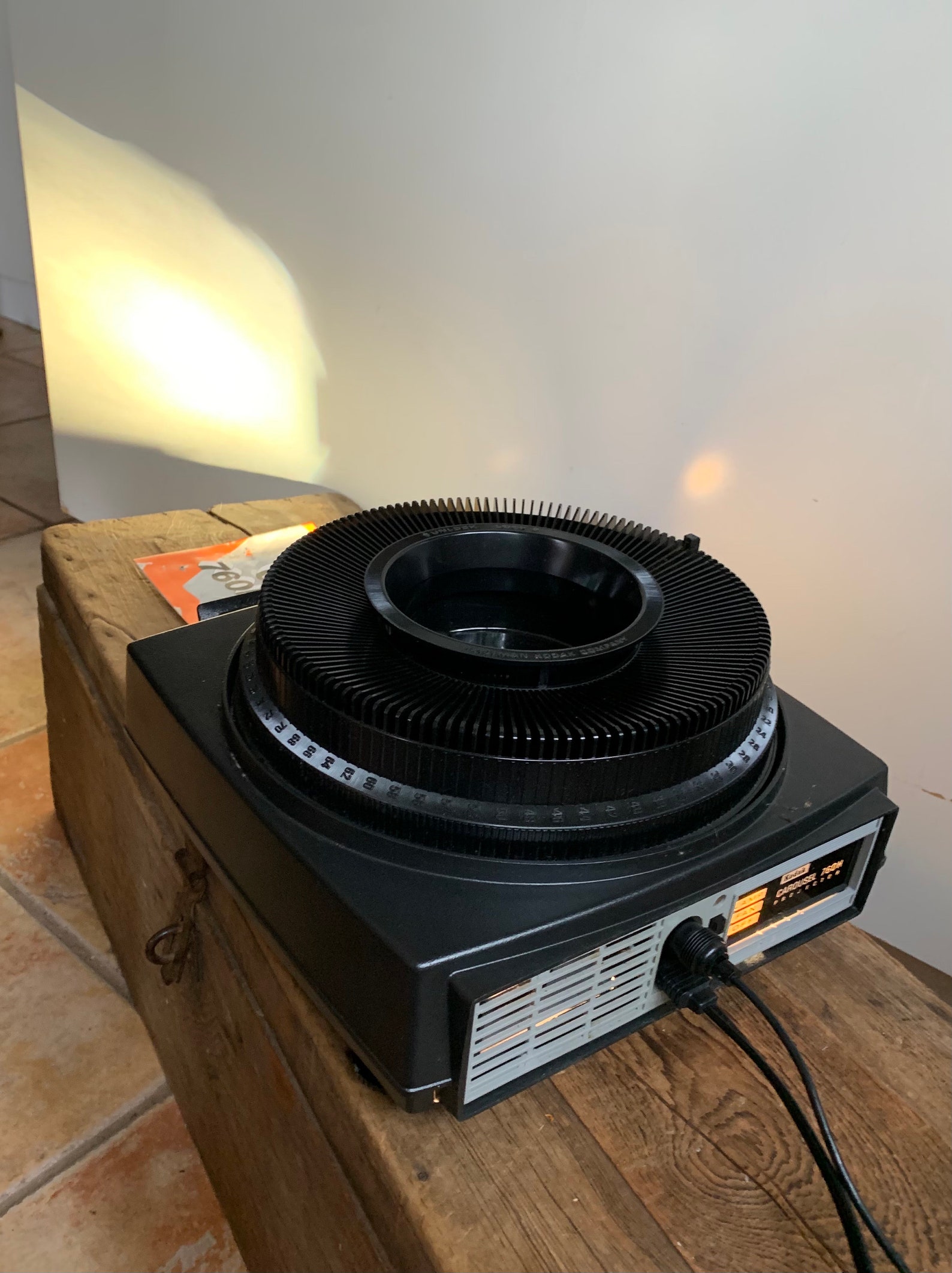 Kodak Carousel 760H Slide Projector With 140 Slide Tray Case Etsy