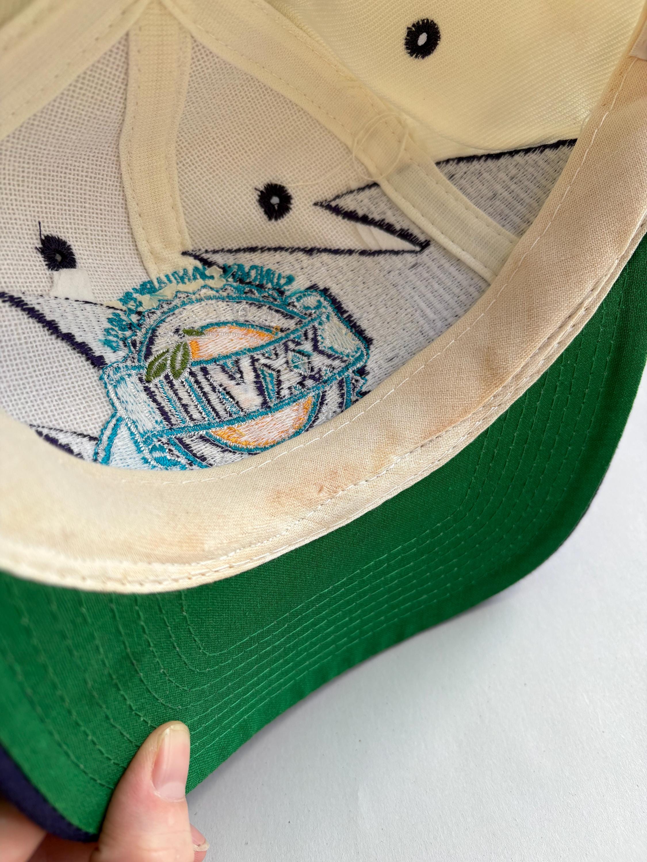 Vintage 1994 Super Bowl XXVIII Purple Shark Tooth Snapback Cap Hat