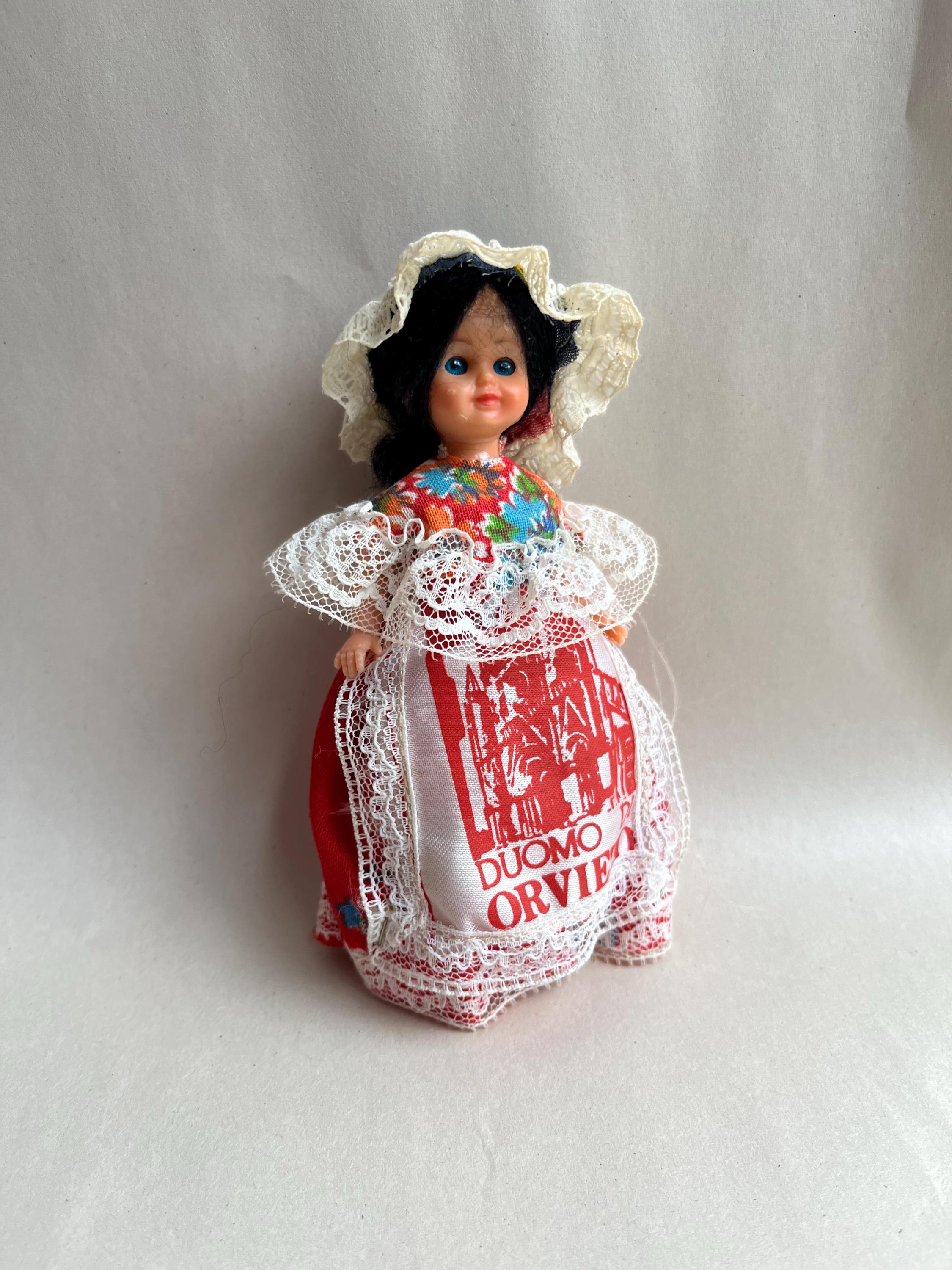 Vintage Duomo Di Orvieto Italian Souvenir Doll, Sleepy Eye Doll - Etsy
