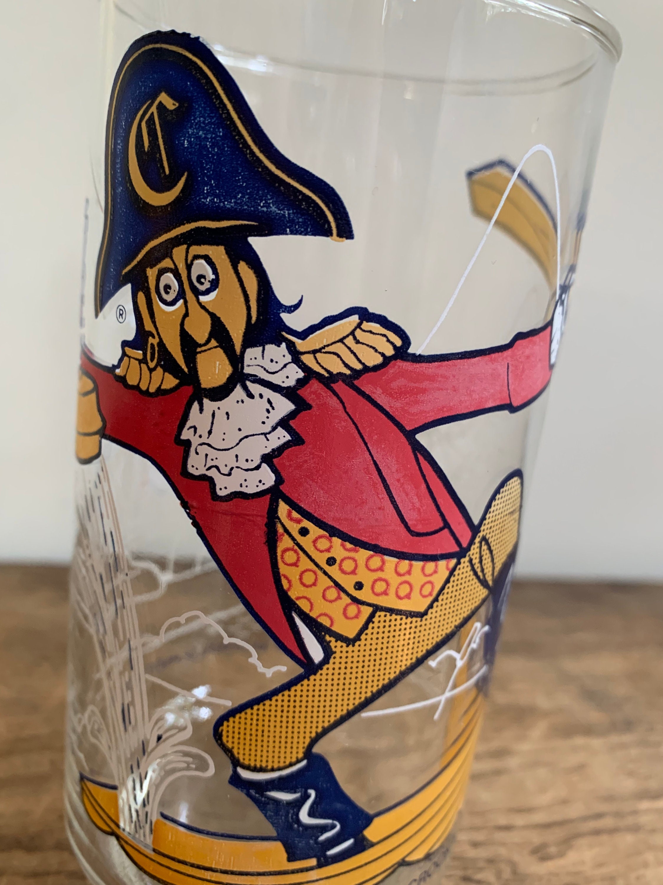 Vintage Mcdonald's Collectors Series Mcdonaldland Drink Glass Set