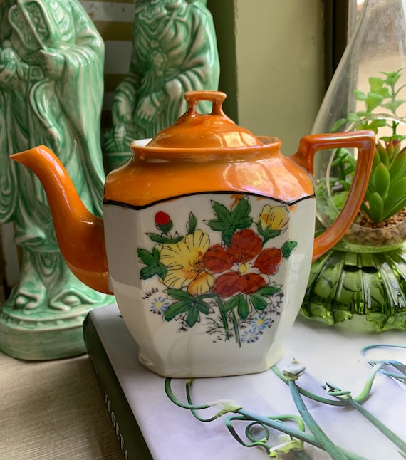アンティーク雑貨 Old Paper & Wax Flower Set. Vintage Japanese Floral Lusterware Teapot Orange Flower Tea Pot - Etsy