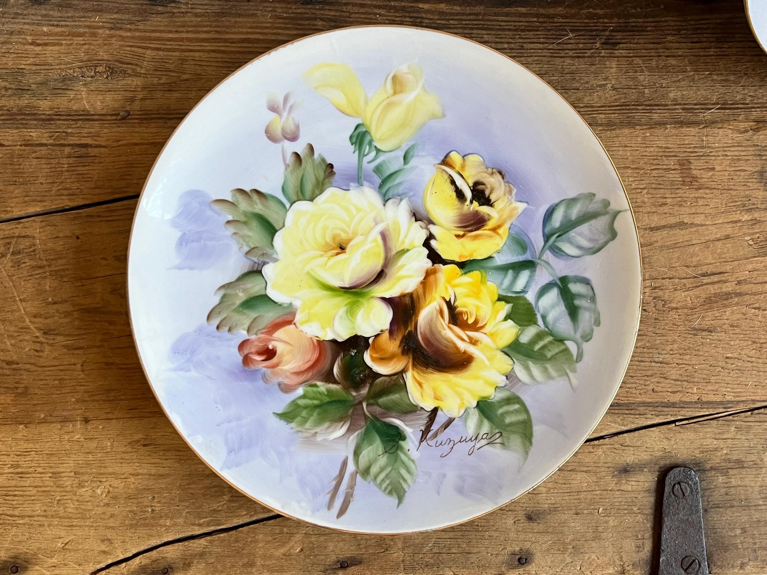 Decorative Rose Flower Wall Plate Set: Kuzuyaz and Sinkai
