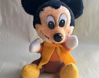 Vintage Walt Disney's Mickey Mouse Christmas Carol Plush Mickey circa 1983