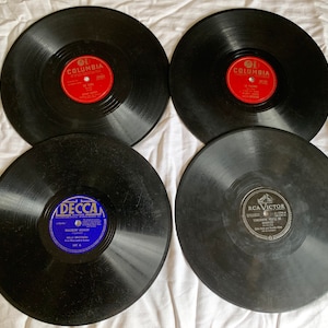 Vintage 78 RPM Record Collection: Decca, RCA Victor, Columbia