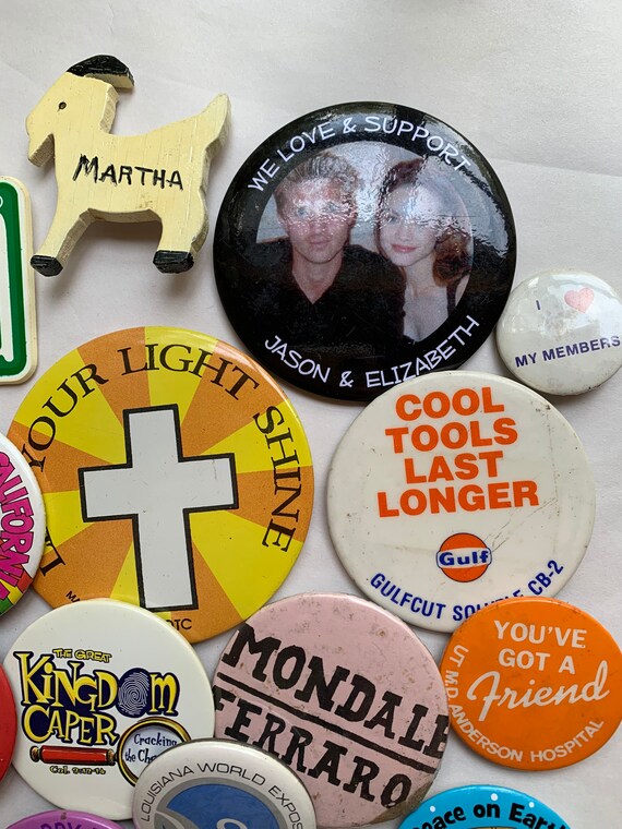 Vintage Pinback Button Pin Instant Collection - image 5