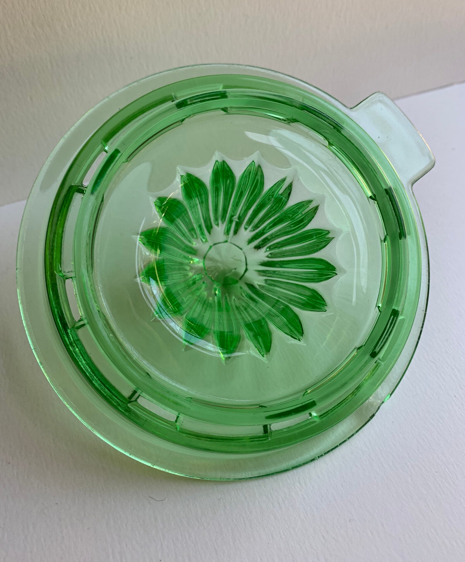 Vintage Green Vaseline Pressed Glass Juicer Reamer Uranium Etsy