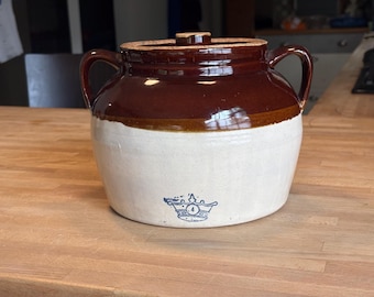 Vintage Robinson Ransbottom 4-Quart Lidded Bean Pot, Blue Crown Stoneware Crock
