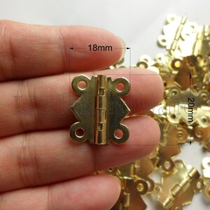 20 st. guldfärgade 90 graders metallgångjärn parlamentsgångjärn smyckeskrin gångjärn dekorativa gångjärn 20 mm x 18 mm VH0052