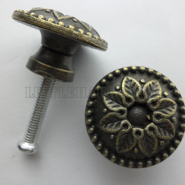 Antique Bronze "Flower" rustic dresser drawer knobs/patterned knobs/decorative knobs/furniture knobs/unique cabinet knobs - Diameter 24mm