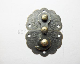 2 Pieces 34mmx45mm Chinese vintage buckle tin trunk latch hook lock gift box buckle