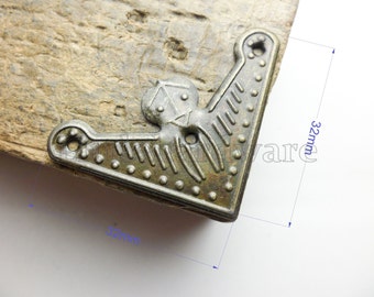 8PCS 32mm X 32mm "Kite" Vintage metal Decorative Corner Bracket for Chest Case Box / jewelry box  #CB0107