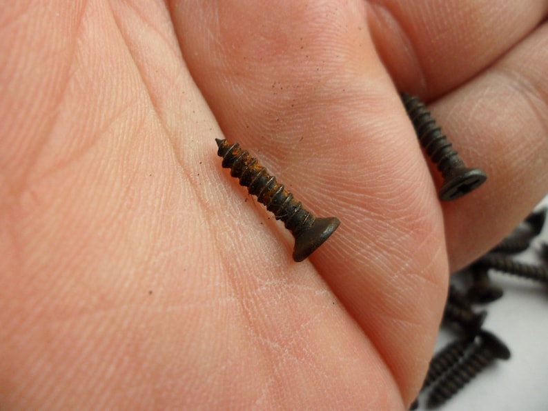 100 pcs dark bronze color SELF TAPPING SCREWS, wood screws, drywall screws, pocket hole screws (1.5CM) image 3
