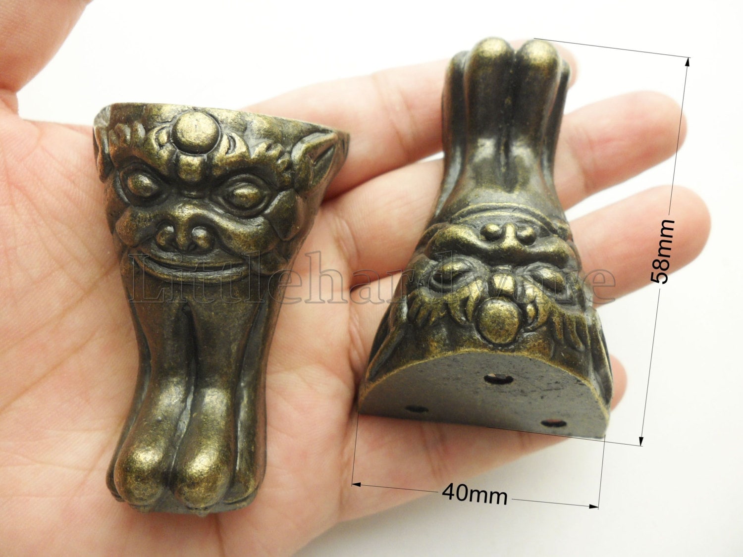 Buy 4pcs 58mmx40mm Old Style Metal apollo Box Feet / Box Legs / Decorative  Box Feet for Box Making BF0043 Online in India 