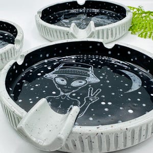 『space ashtray』 Space Ashtray - Etsy