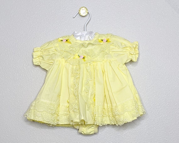 Vintage baby dress, Vintage yellow dress, 3-6 mo b