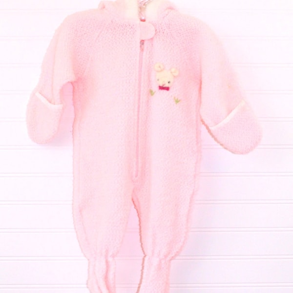 Vintage baby snowsuit, pink with little bear detail, no name sz 0-3 mo