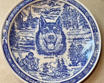 Vernon Kilns 10.5 inch Alaska Souvenir Plate Blue Transferware Alaskan Husky 1950s
