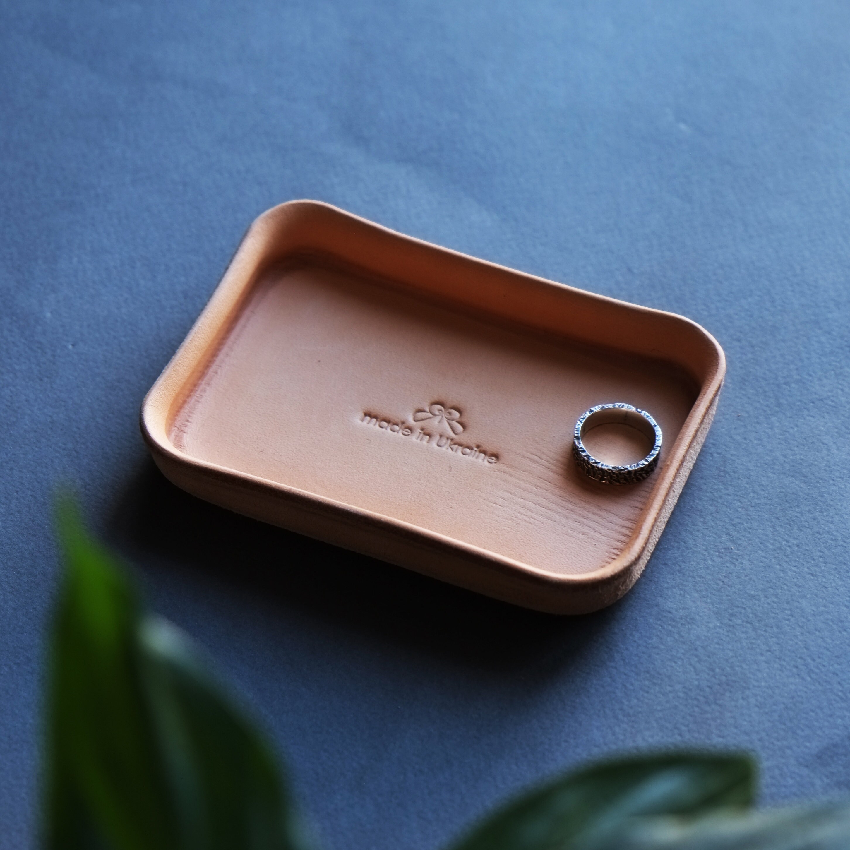 Leather Molded Valet Tray Small Personalized Gift Jewelry Etsy