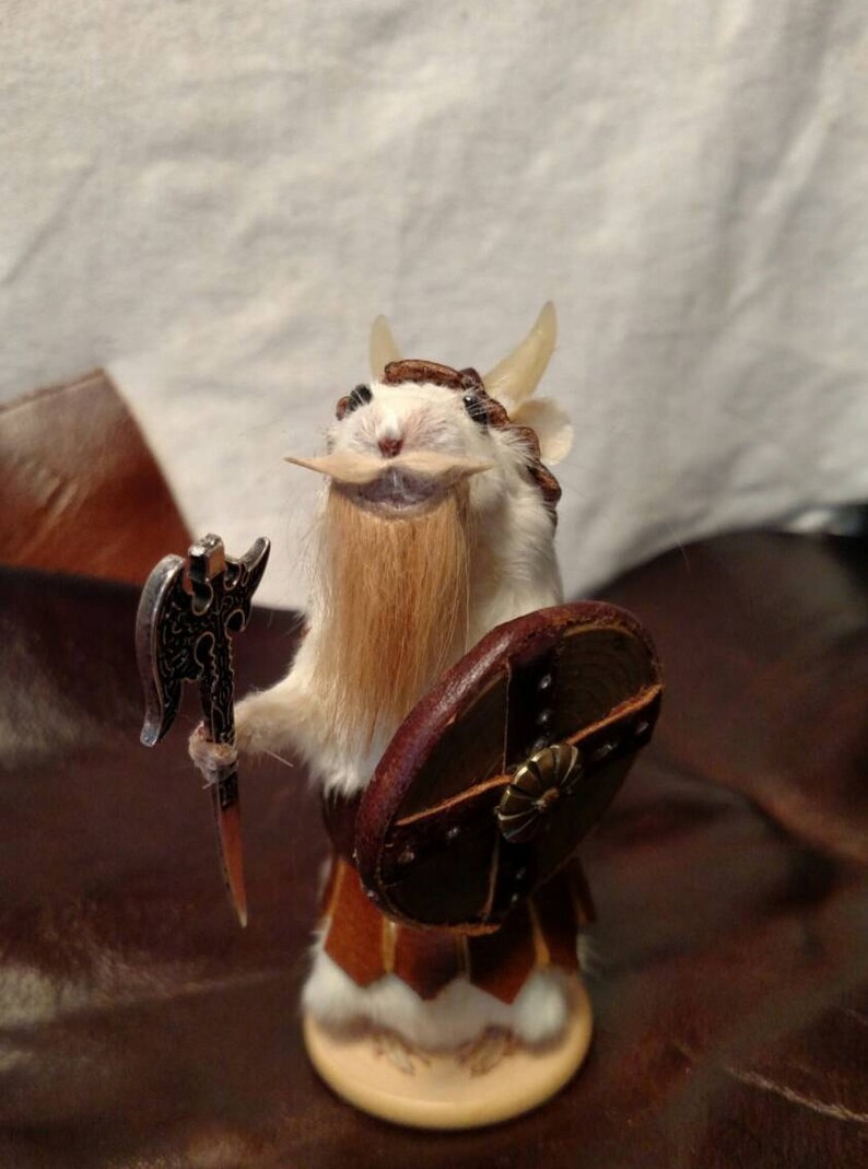 Viking taxidermy Mouse image 2