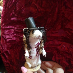 Taxidermy Mouse Alice Cooper image 1