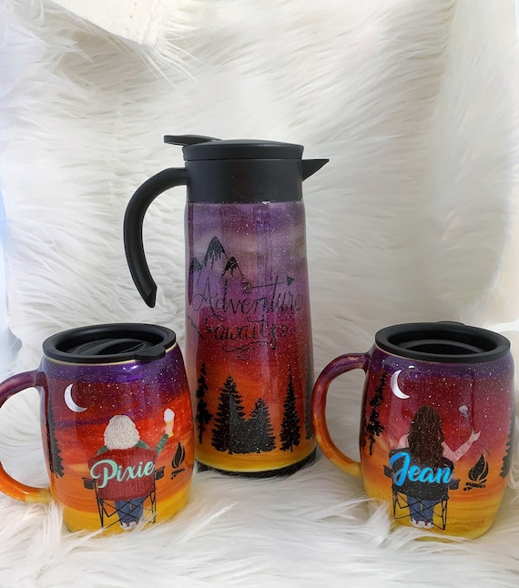32 Oz Hot Pot Coffee Carafe and 14 Oz Coffee Cups Camping Theme 