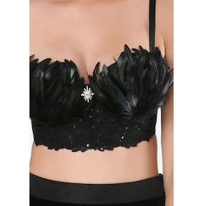 Black crop top bustier bra decorated with iridescent color feathers