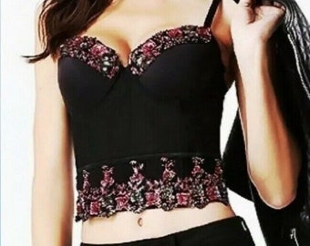 Bustierkorset met lange taille, bh-topje in zwarte kleur met de hand kralen.