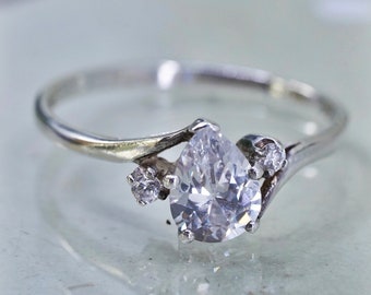 Size 9.5, Sterling silver ring, 925 silver with teardrop cut cz, engagement ring, stamped 925